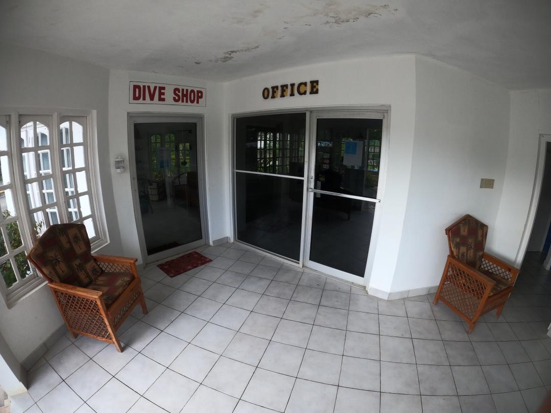 Dive+ Dive Center Selection