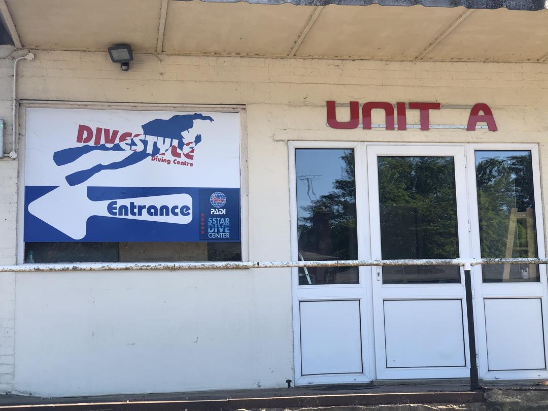 Dive+ Dive Center Selection