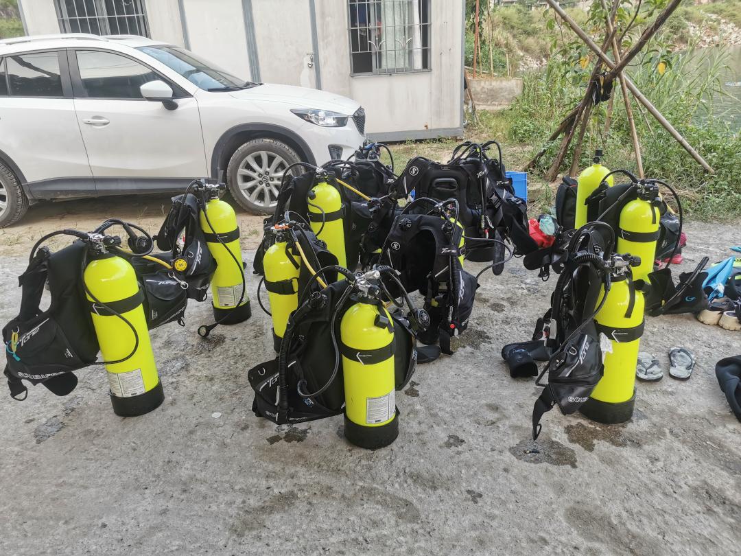 Dive+ Dive Center Selection